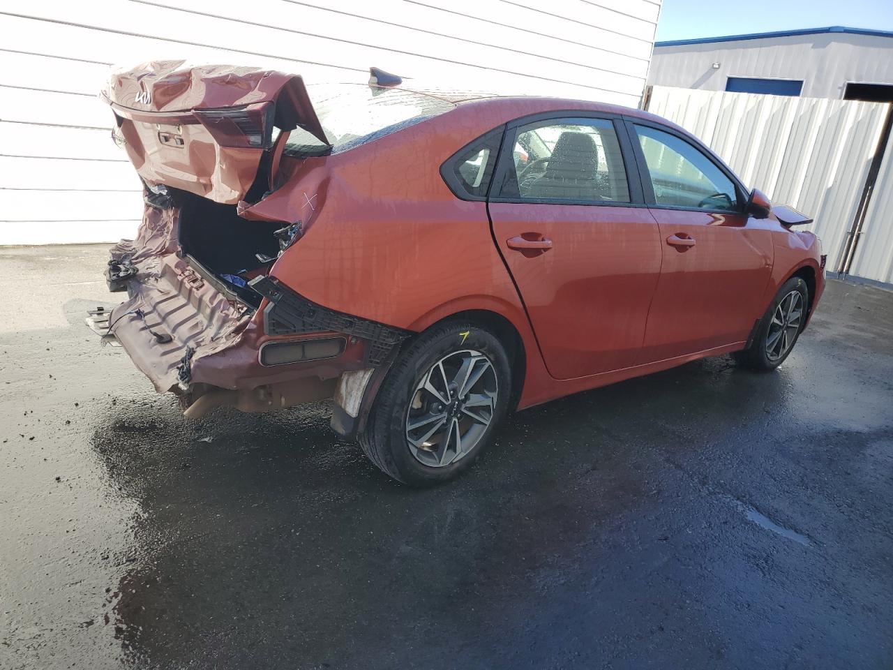 2023 Kia Forte - Image 3