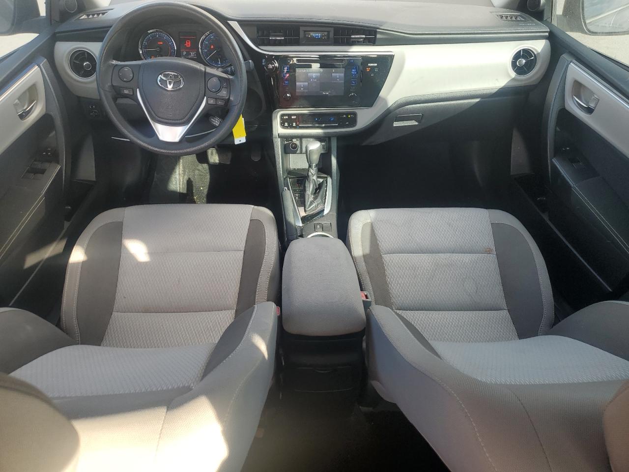 2017 Toyota Corolla - Image 8