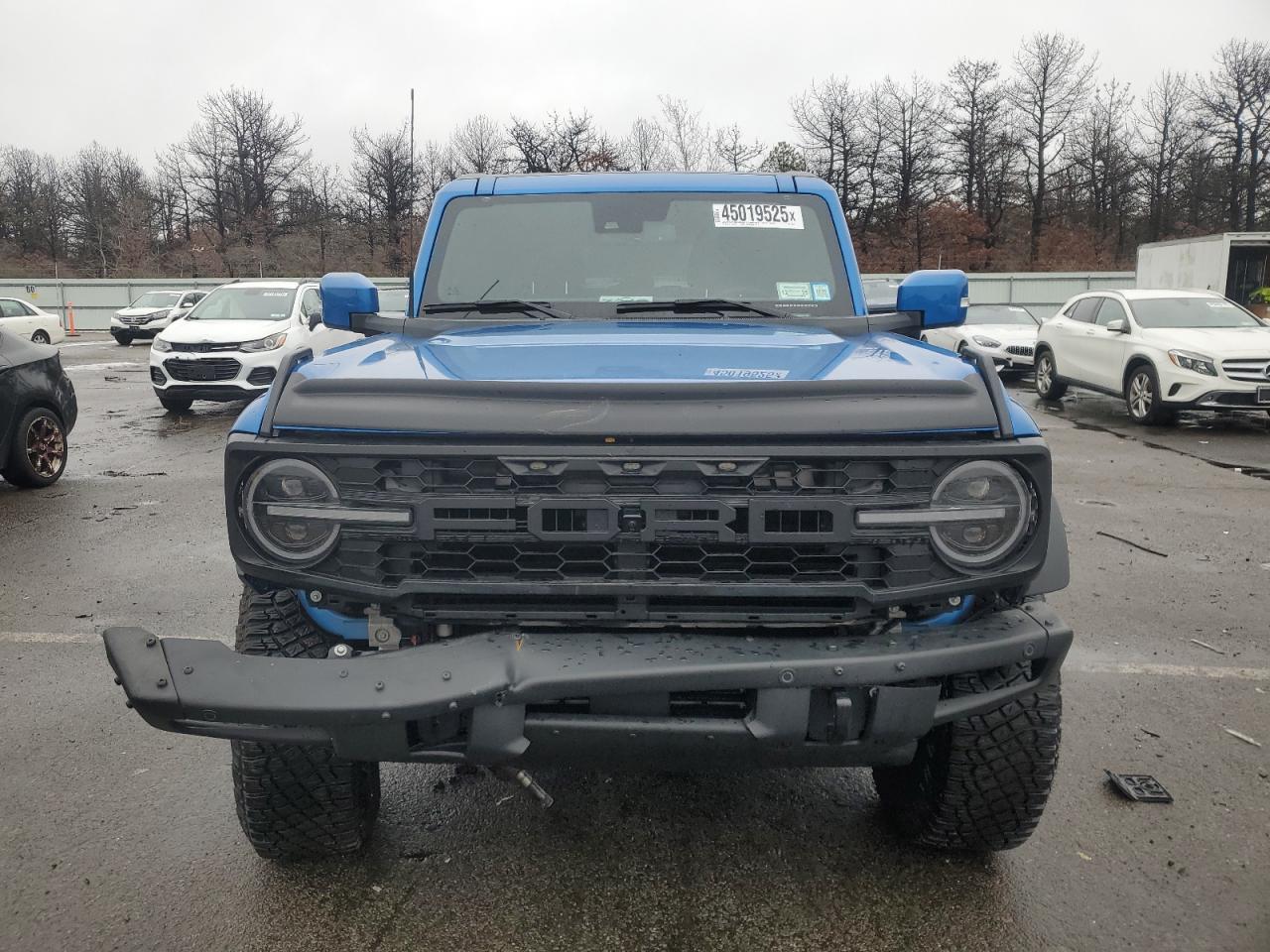 2023 Ford Bronco - Image 5
