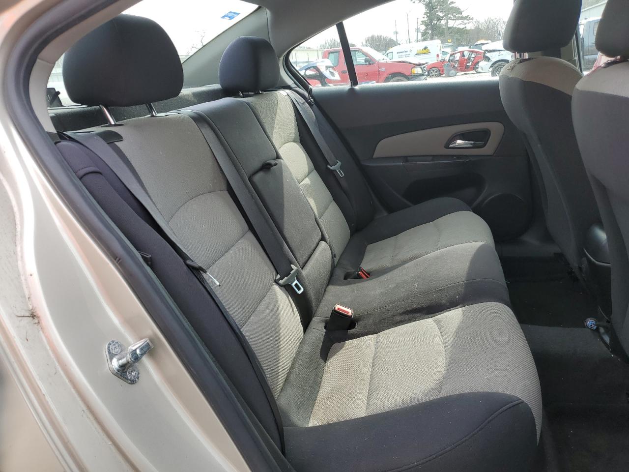 2013 Chevrolet Cruze - Image 10
