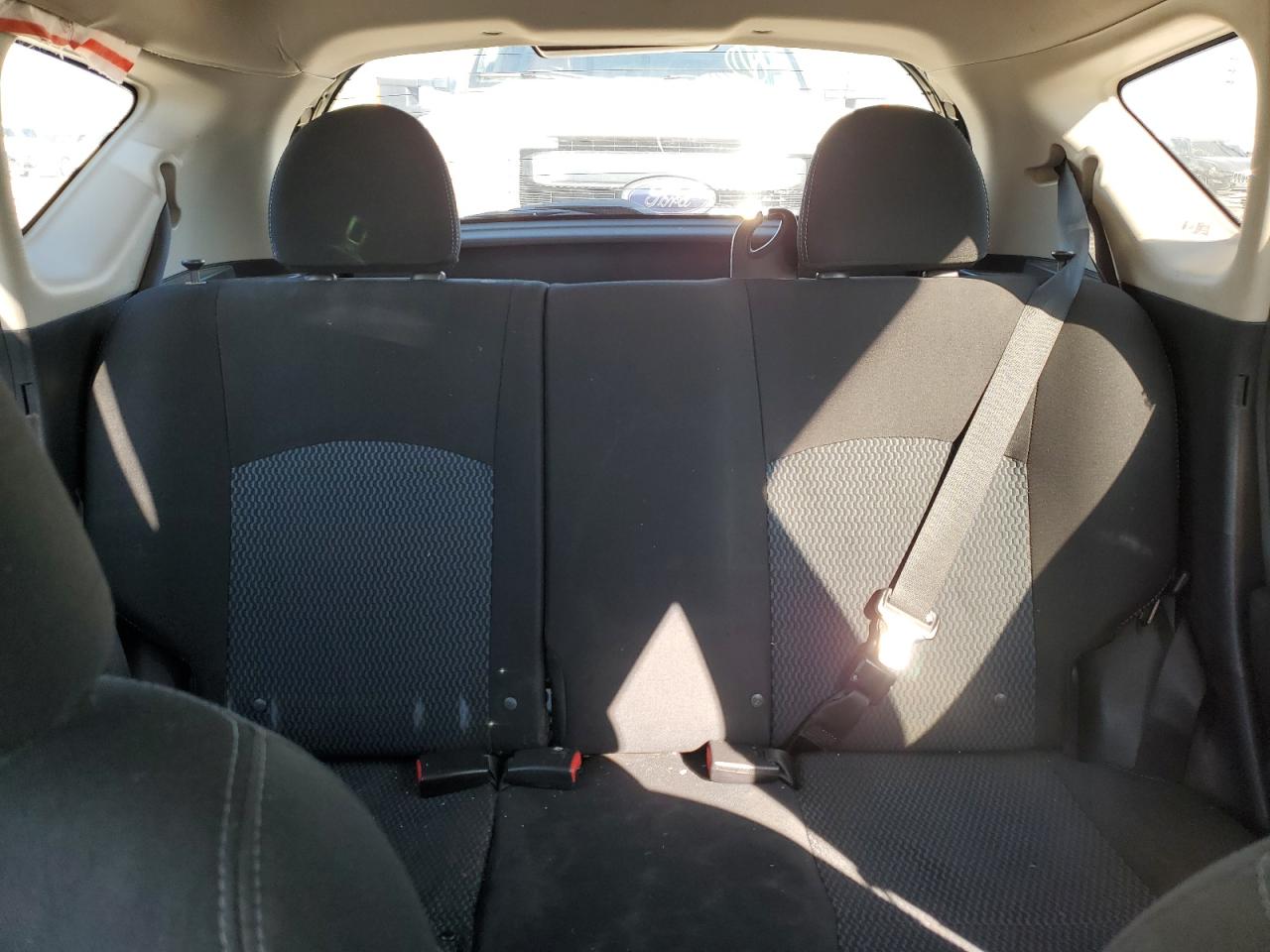 2015 Nissan Versa - Image 10