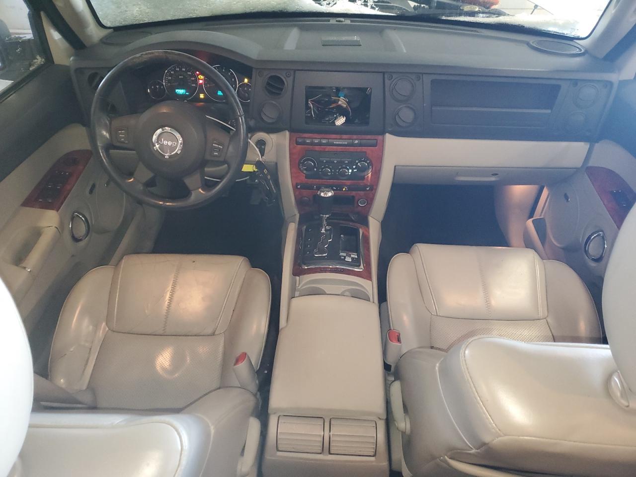 2007 Jeep Commander - Image 8