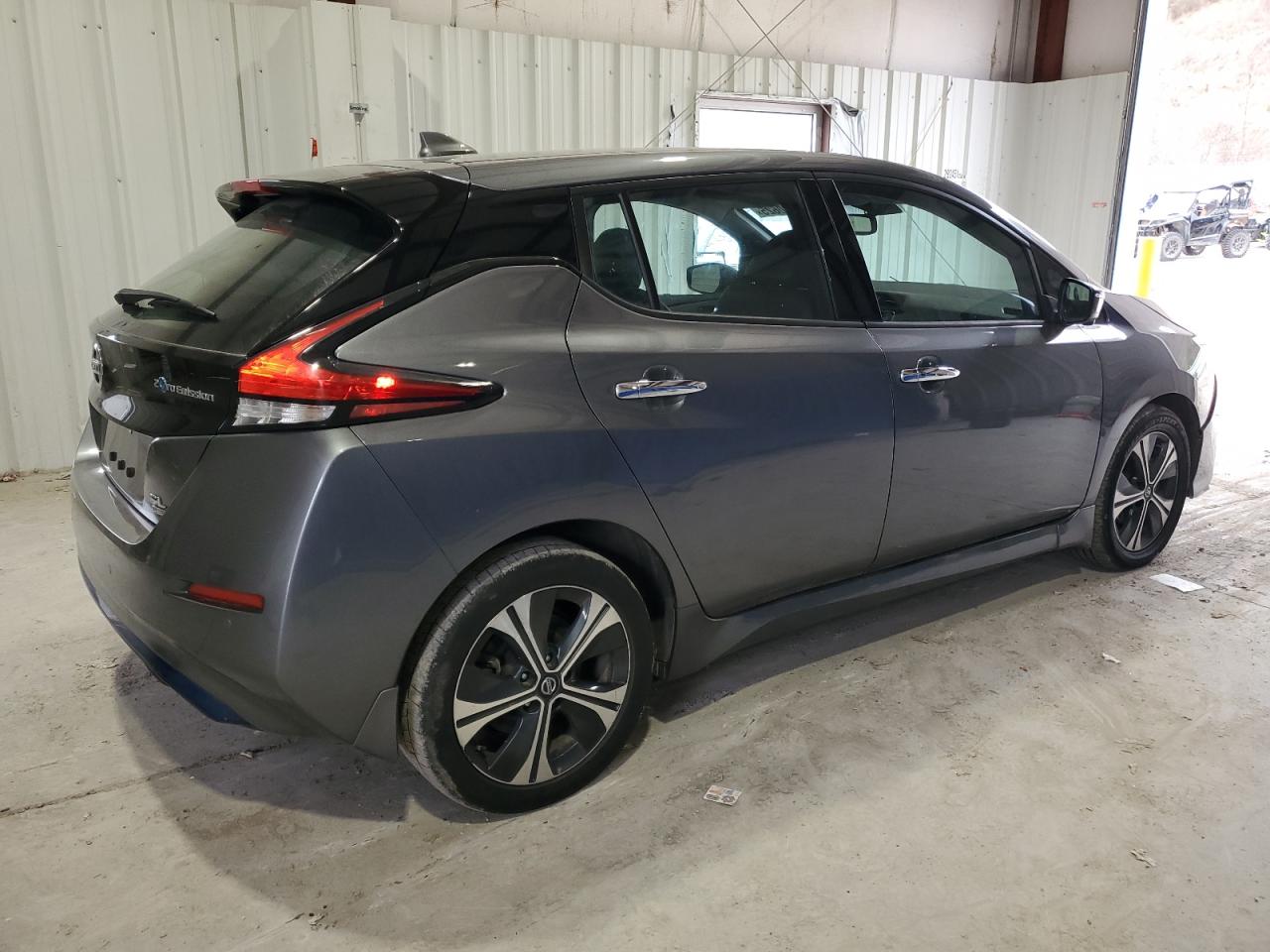 2020 Nissan Leaf - Image 3