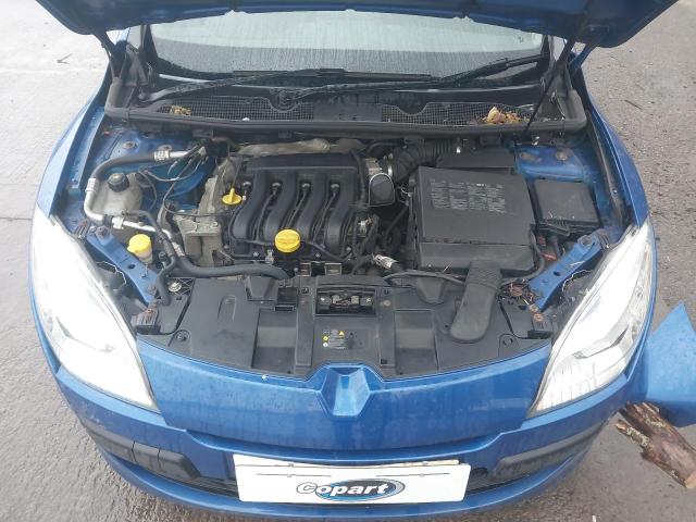 2011 RENAULT MEGANE DYN