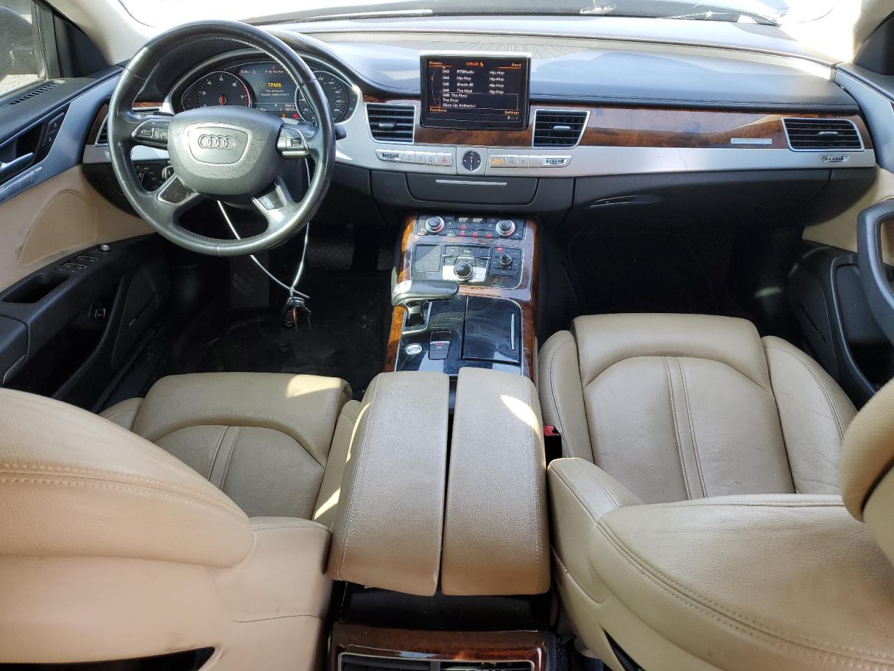 2014 Audi A8 - Image 8