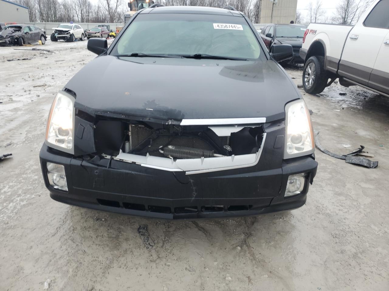 2008 Cadillac SRX - Image 5
