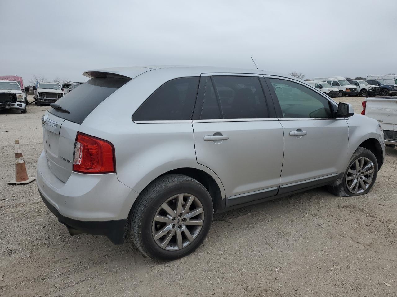 2011 Ford Edge - Image 3