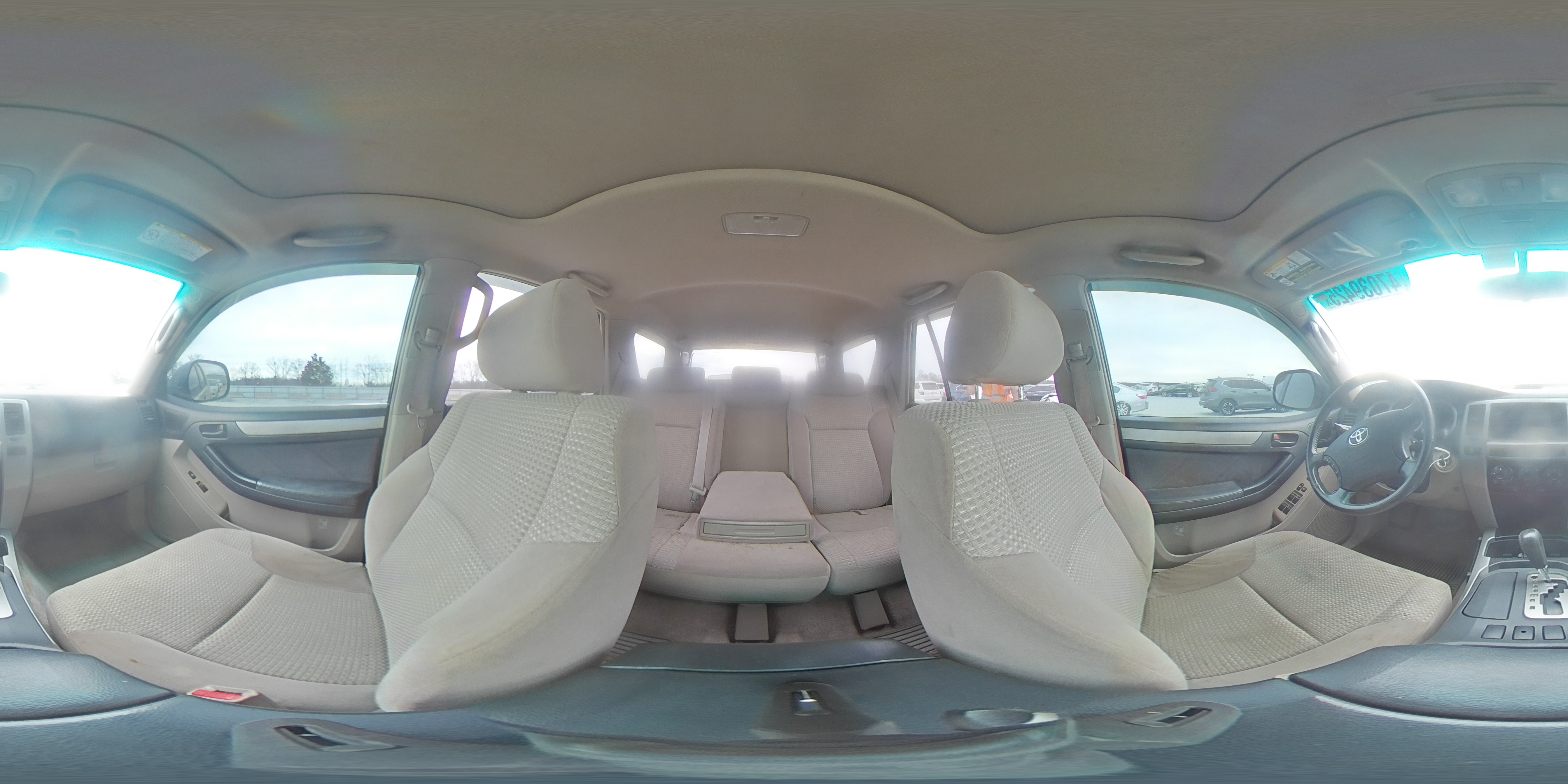 2004 Toyota 4Runner - Image 12