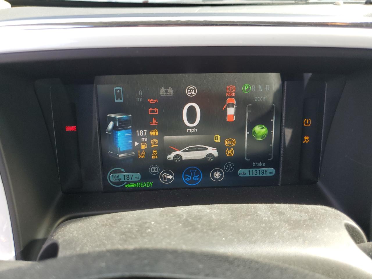 2013 Chevrolet Volt - Image 9