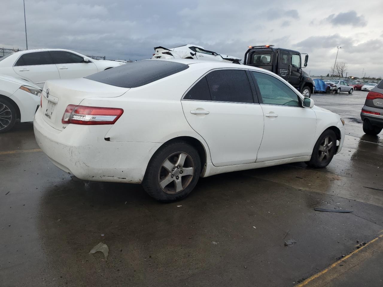 2011 Toyota Camry - Image 3