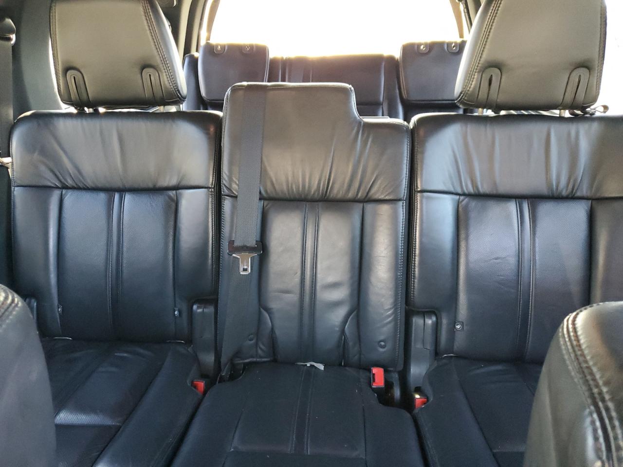 2015 Lincoln Navigator - Image 10