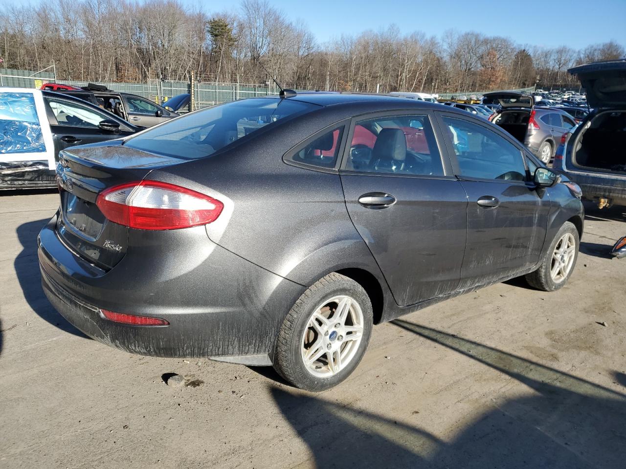 2018 Ford Fiesta - Image 3