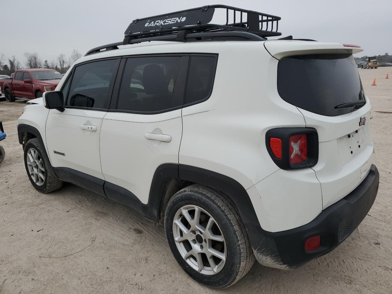 2019 Jeep Renegade - Image 2
