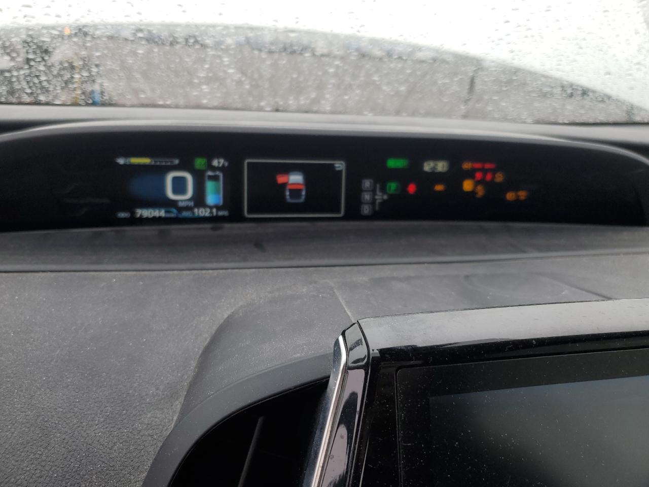 2017 Toyota Prius - Image 9