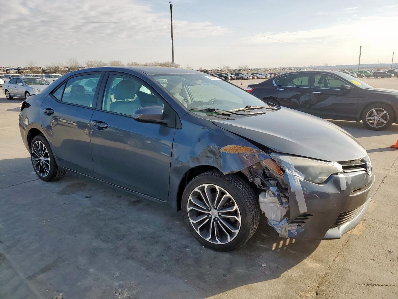 2015 Toyota Corolla - Image 4