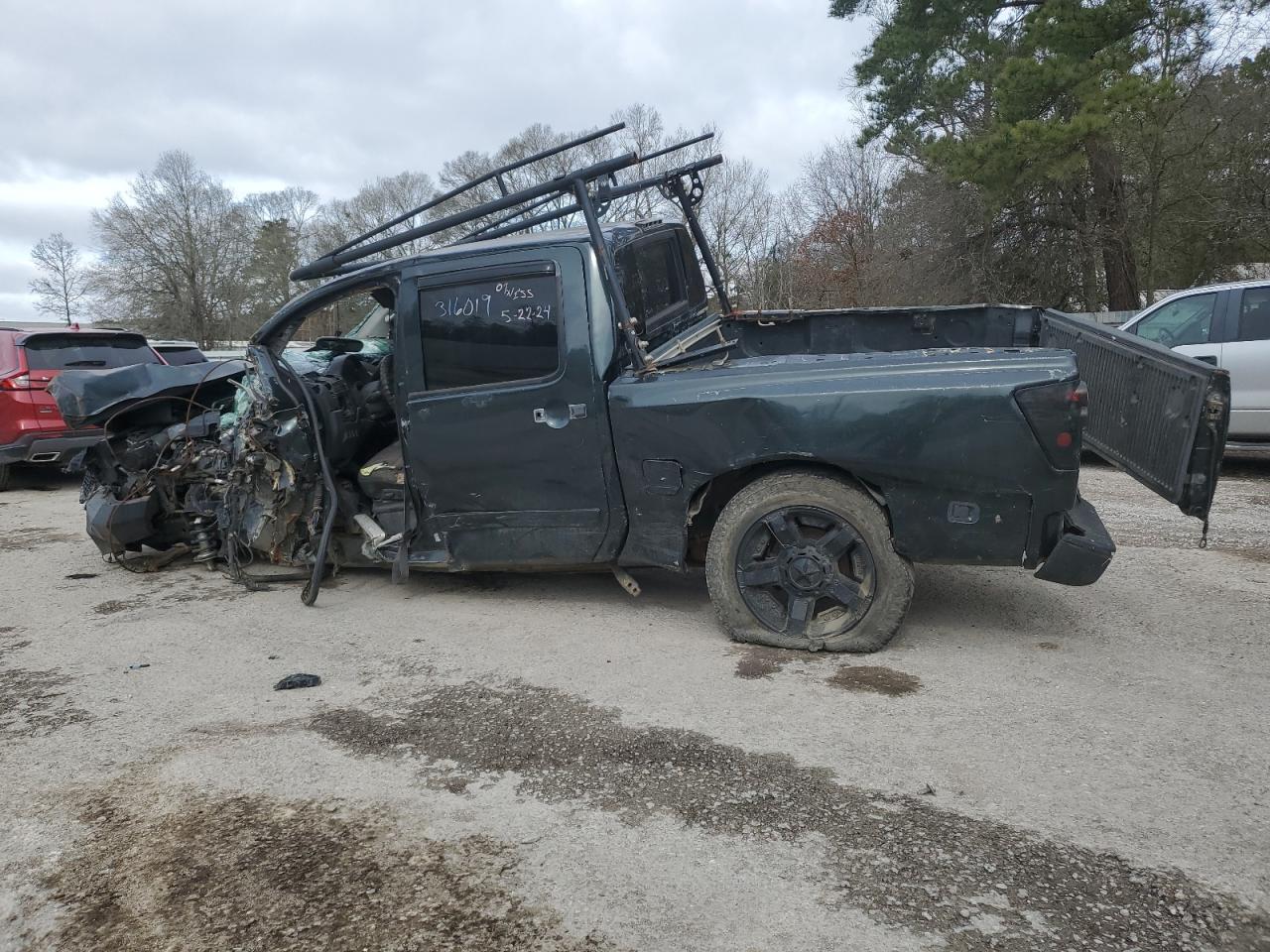 2008 Nissan Titan - Image 2