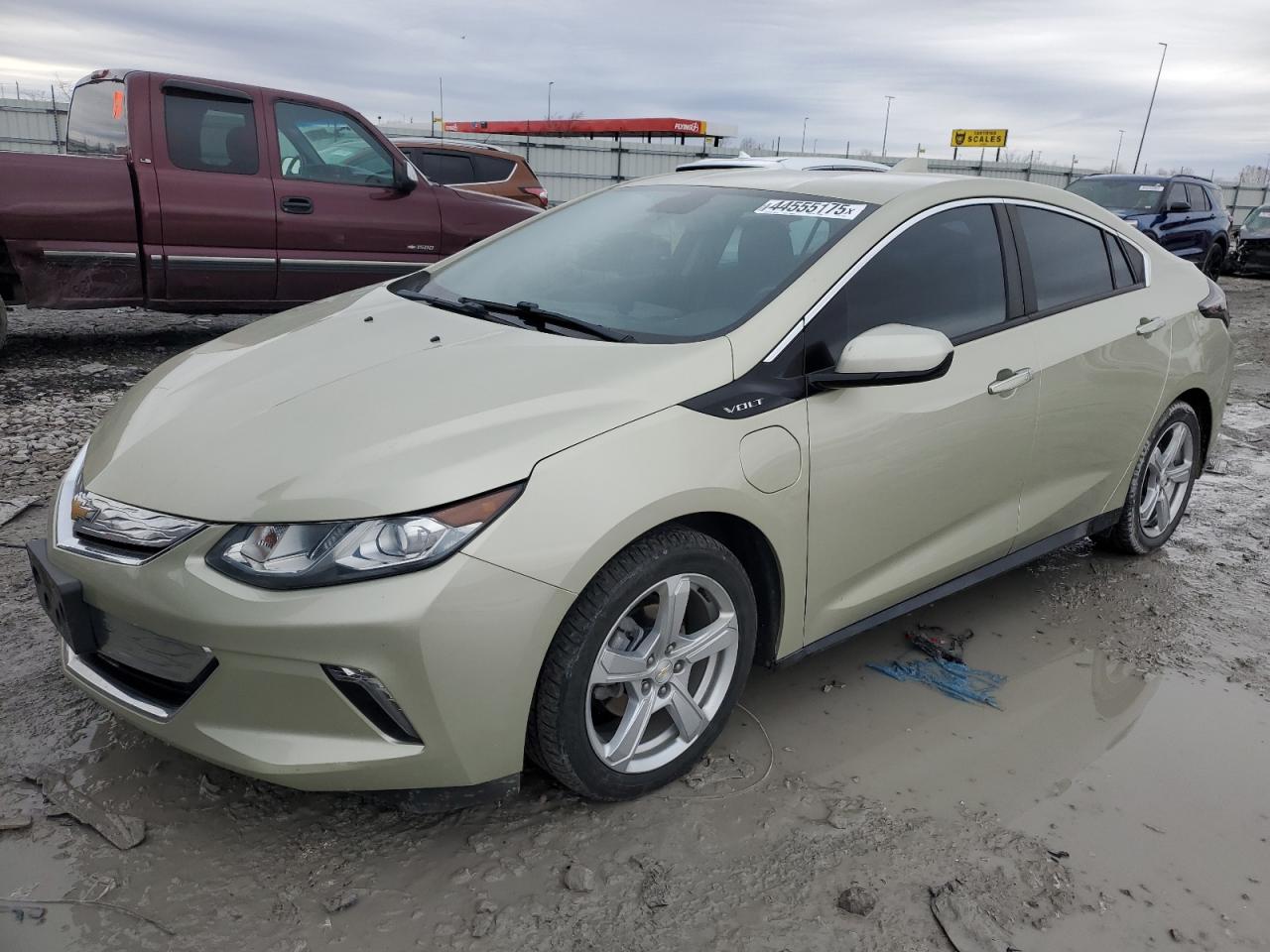 2017 Chevrolet Volt - Image 1