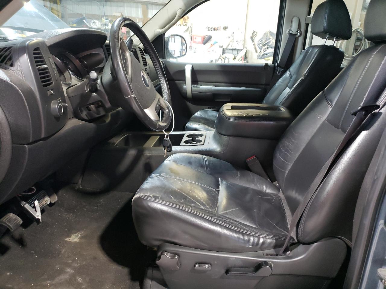 2007 GMC Sierra - Image 7