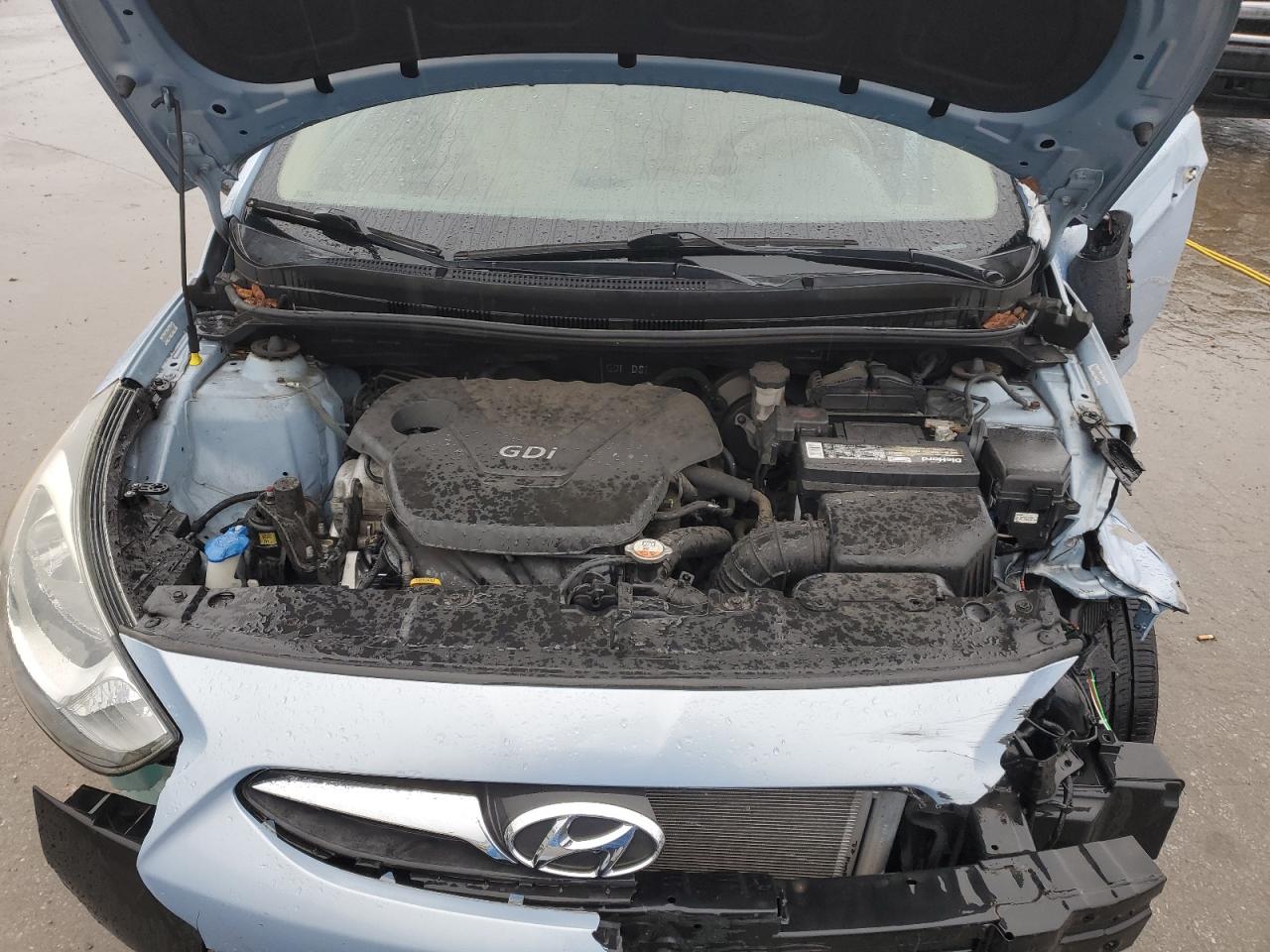 2014 Hyundai Accent - Image 11