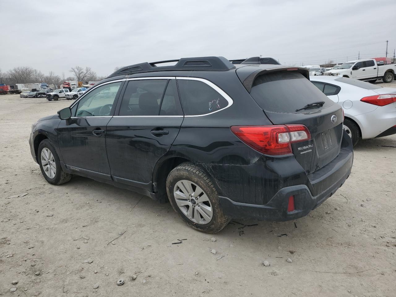 2019 Subaru Outback - Image 2
