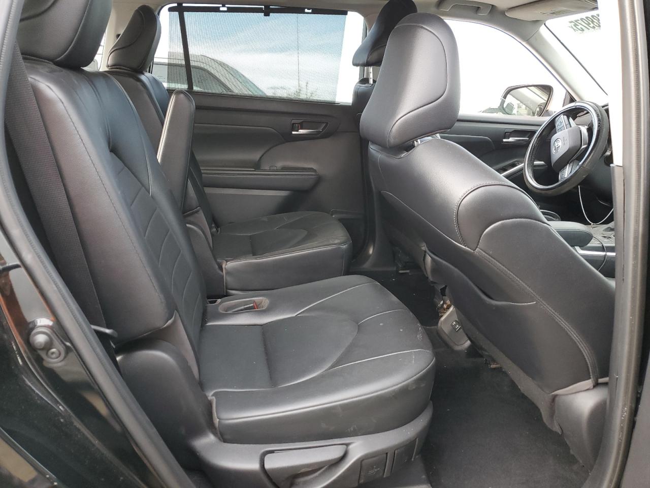 2021 Toyota Highlander Xle VIN: 5TDGZRAH2MS088713 Lot: 46688975