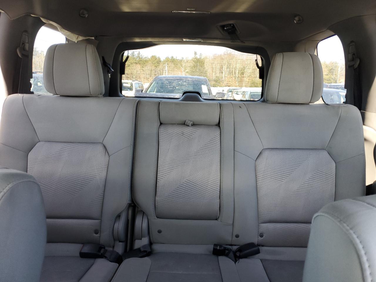 2014 Honda Pilot - Image 10