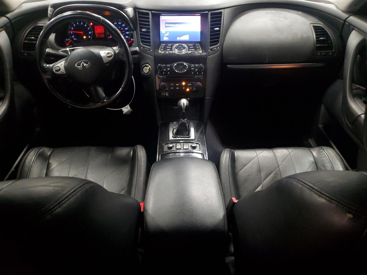 2010 Infiniti FX - Image 8