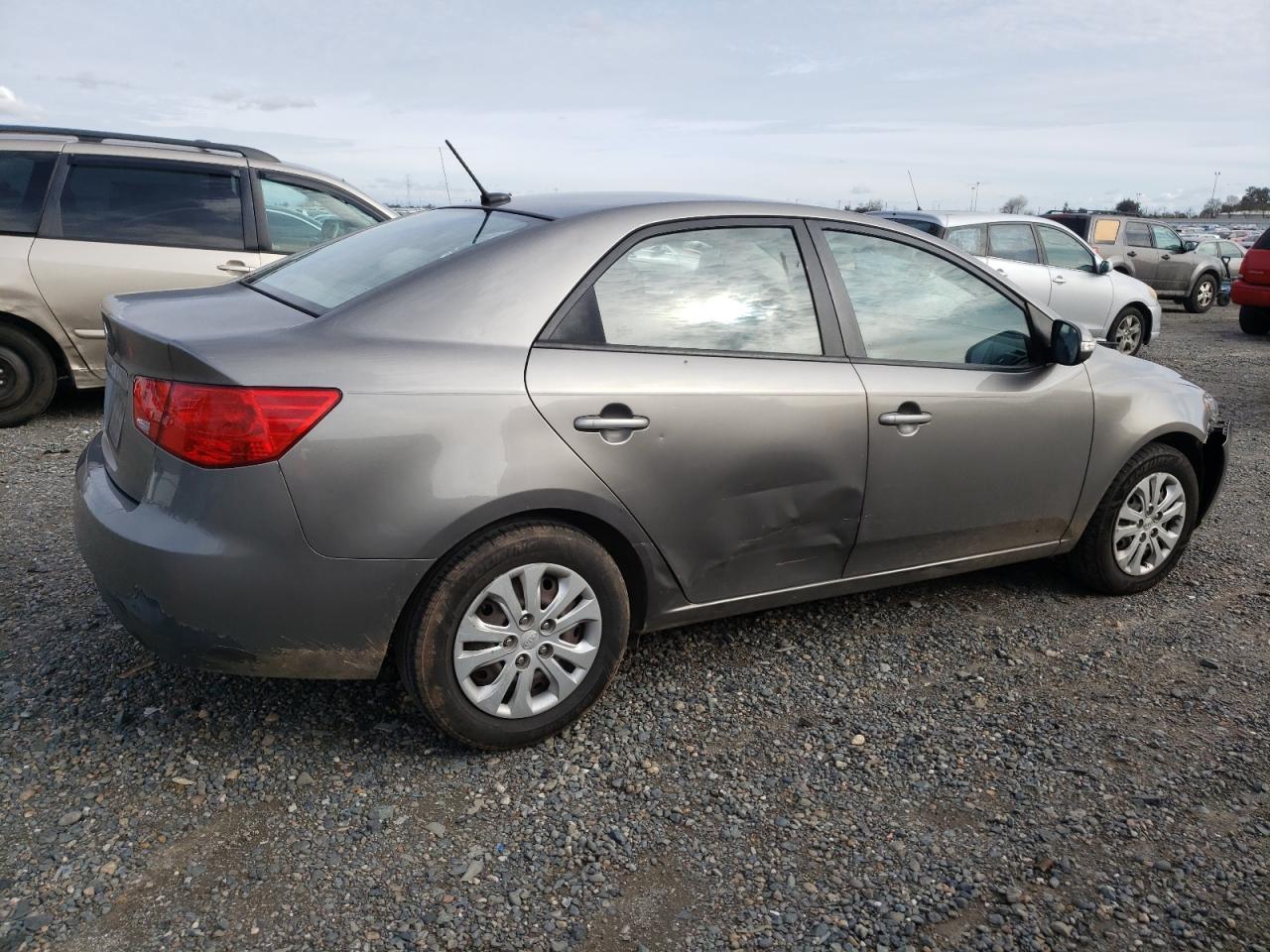 2010 Kia Forte - Image 3