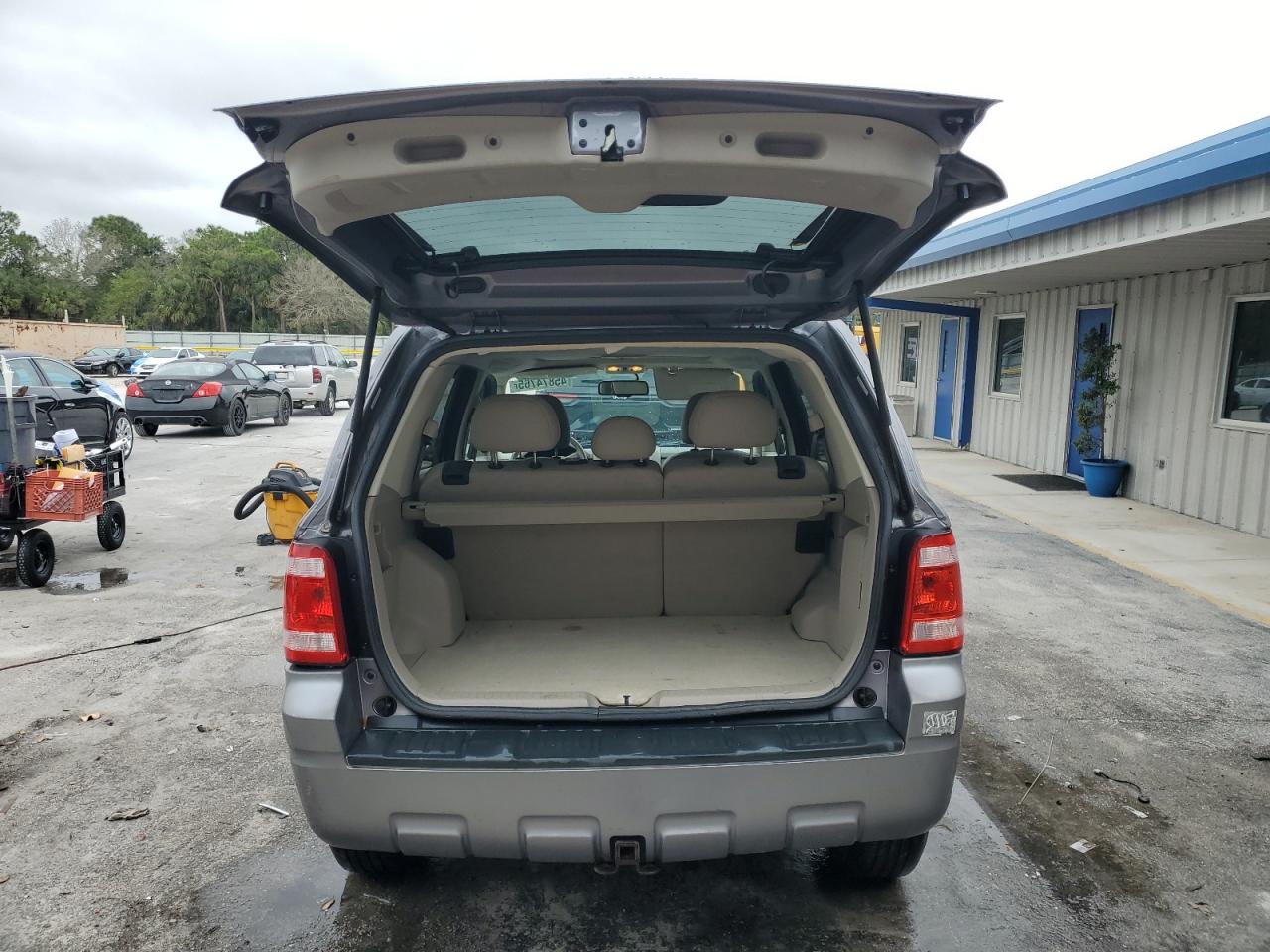 2008 Ford Escape - Image 6