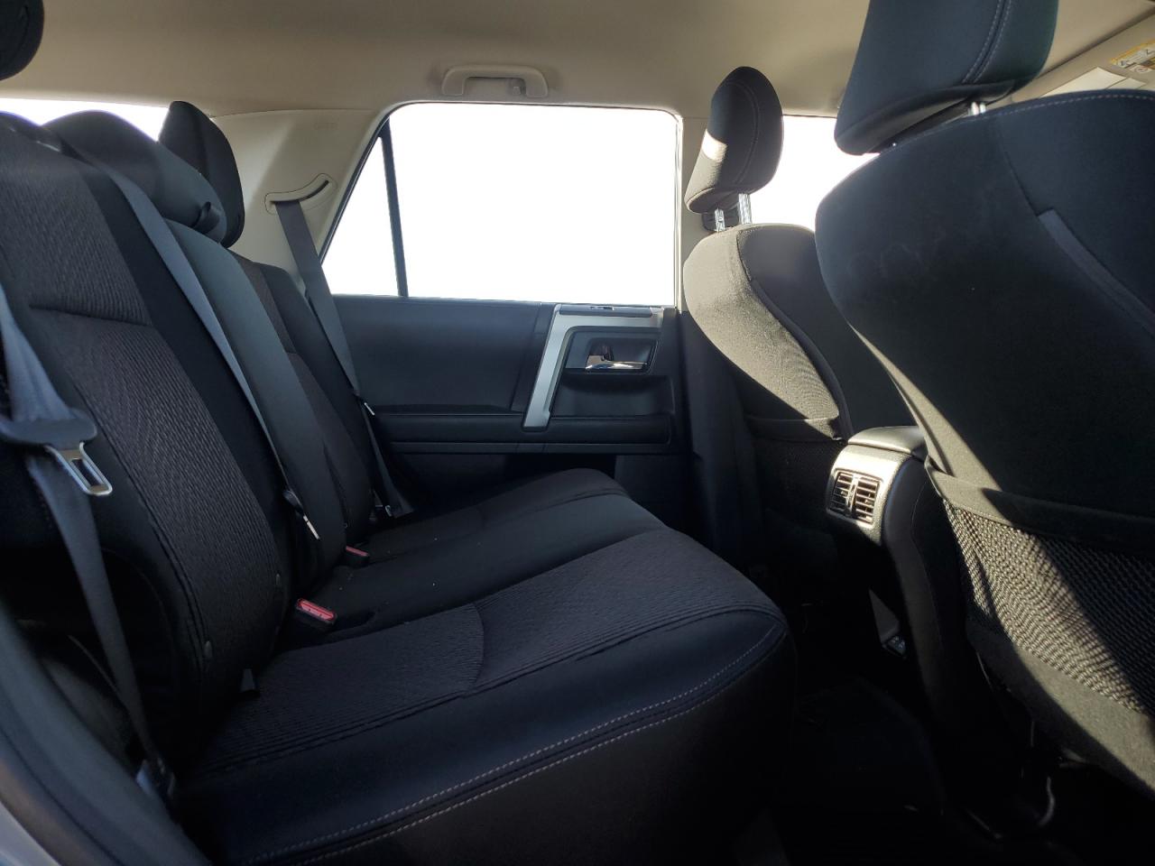 2021 Toyota 4Runner - Image 11
