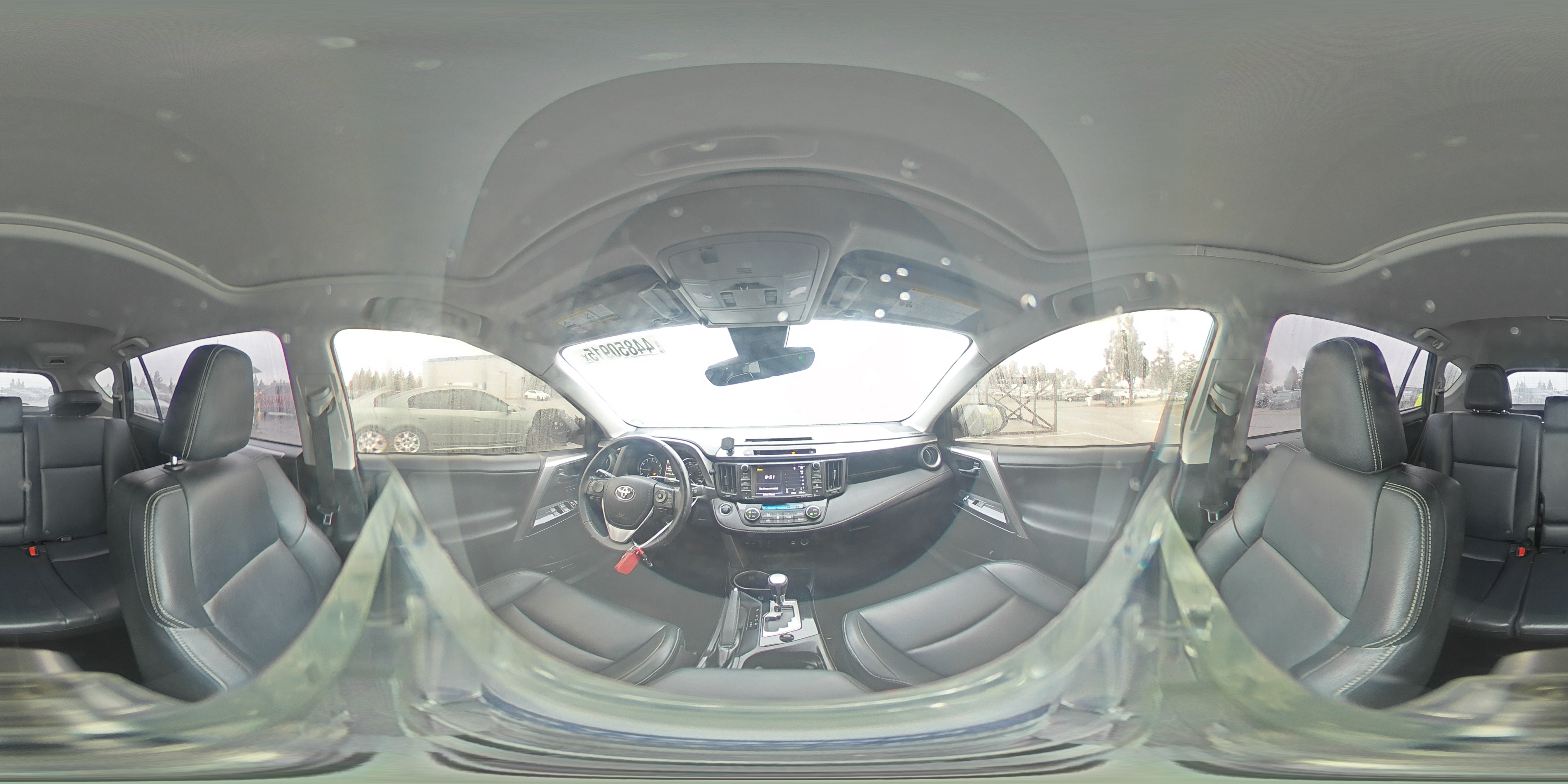 2016 Toyota RAV 4 - Image 13