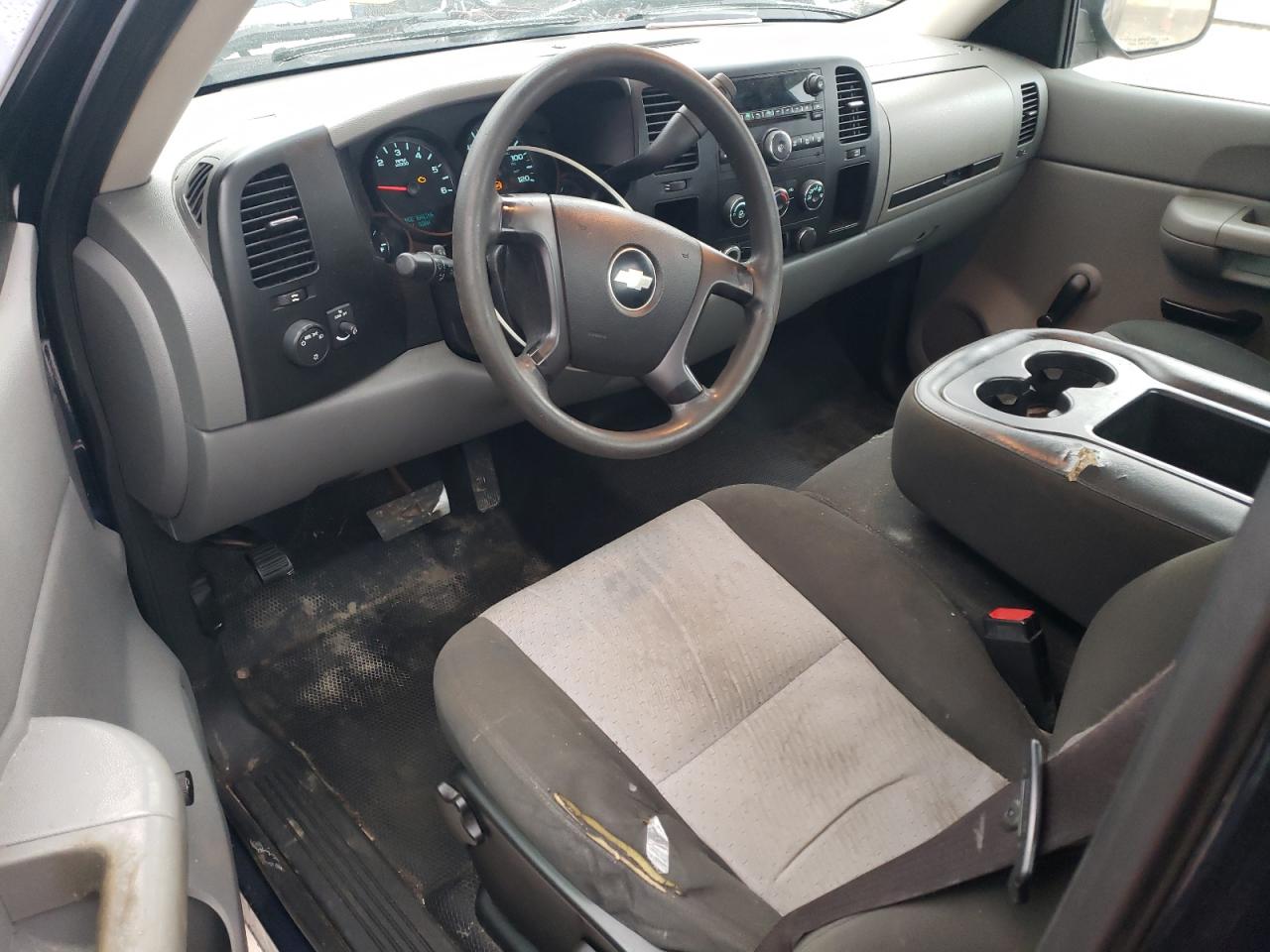 2009 Chevrolet Silverado - Image 8