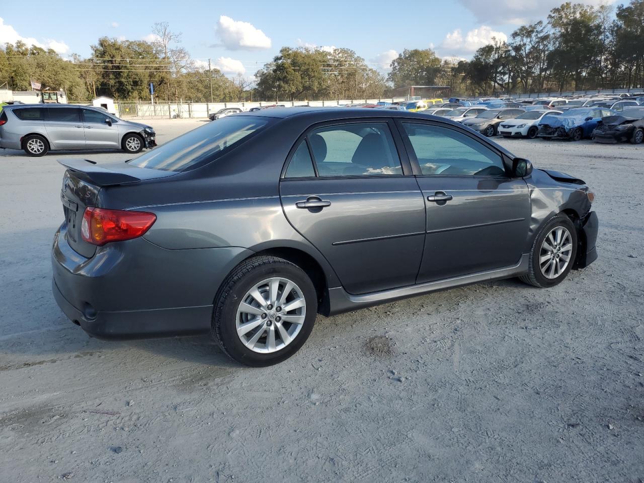 2010 Toyota Corolla - Image 3