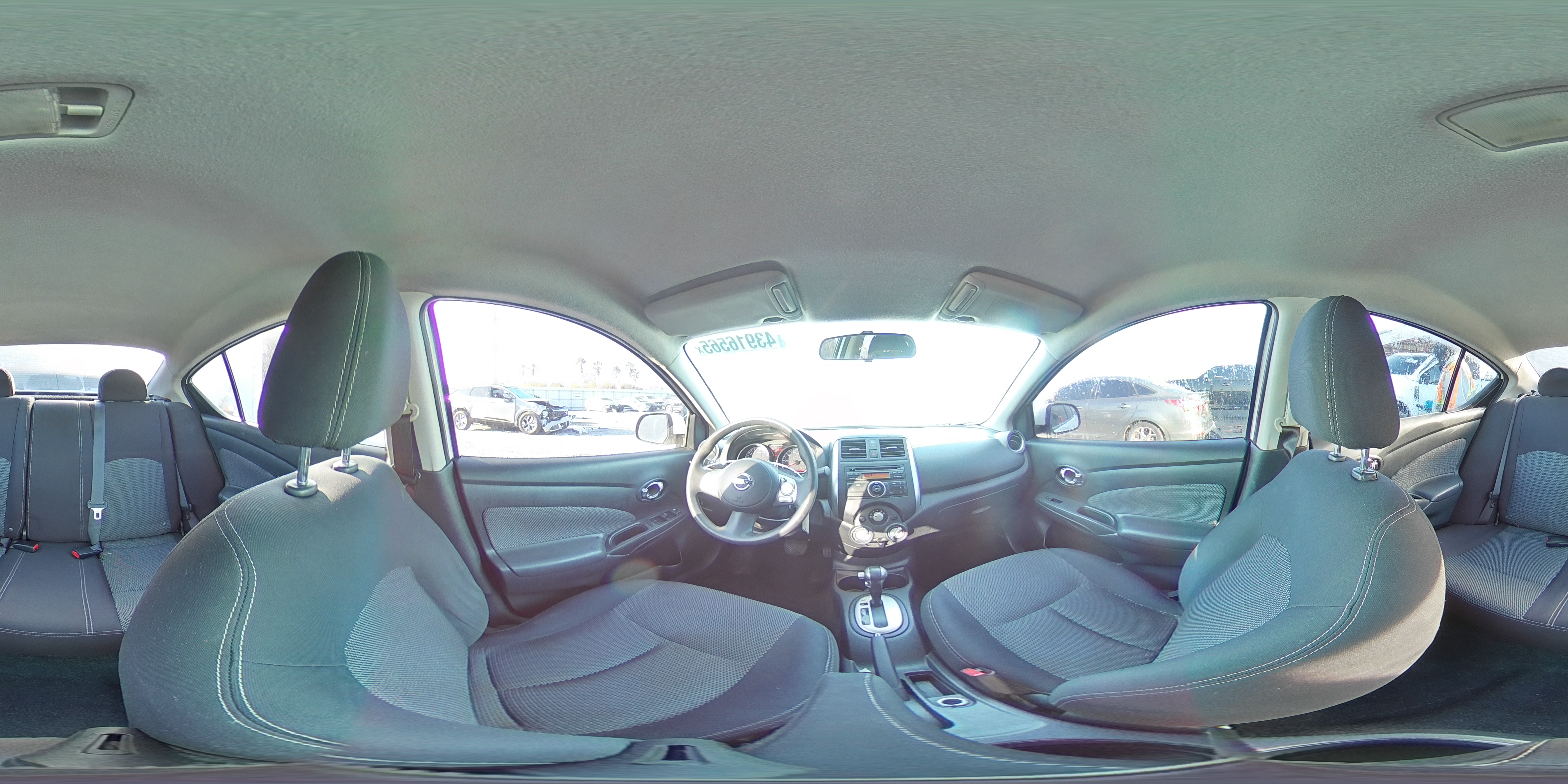 2014 Nissan Versa - Image 15