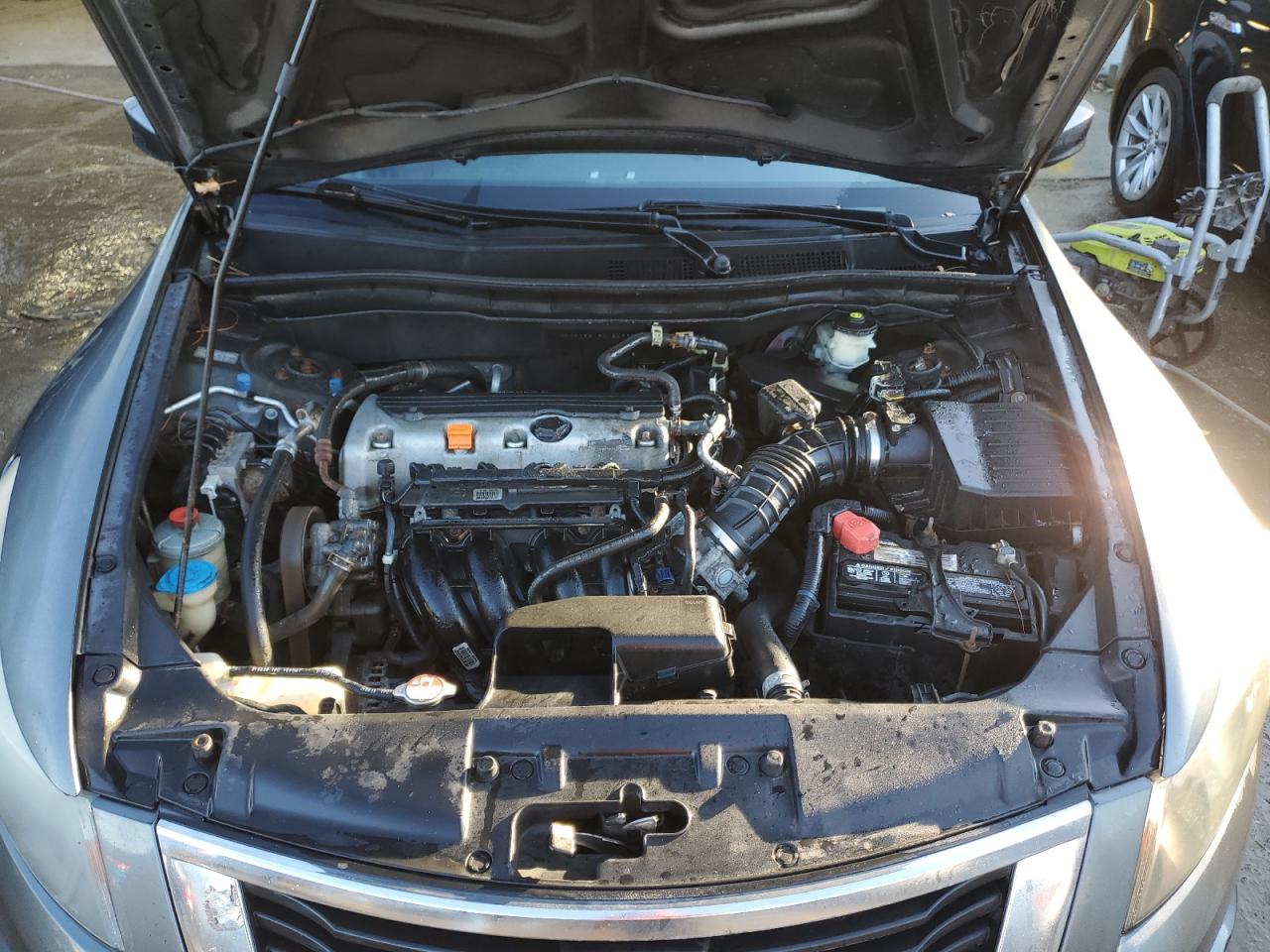 2009 Honda Accord - Image 11