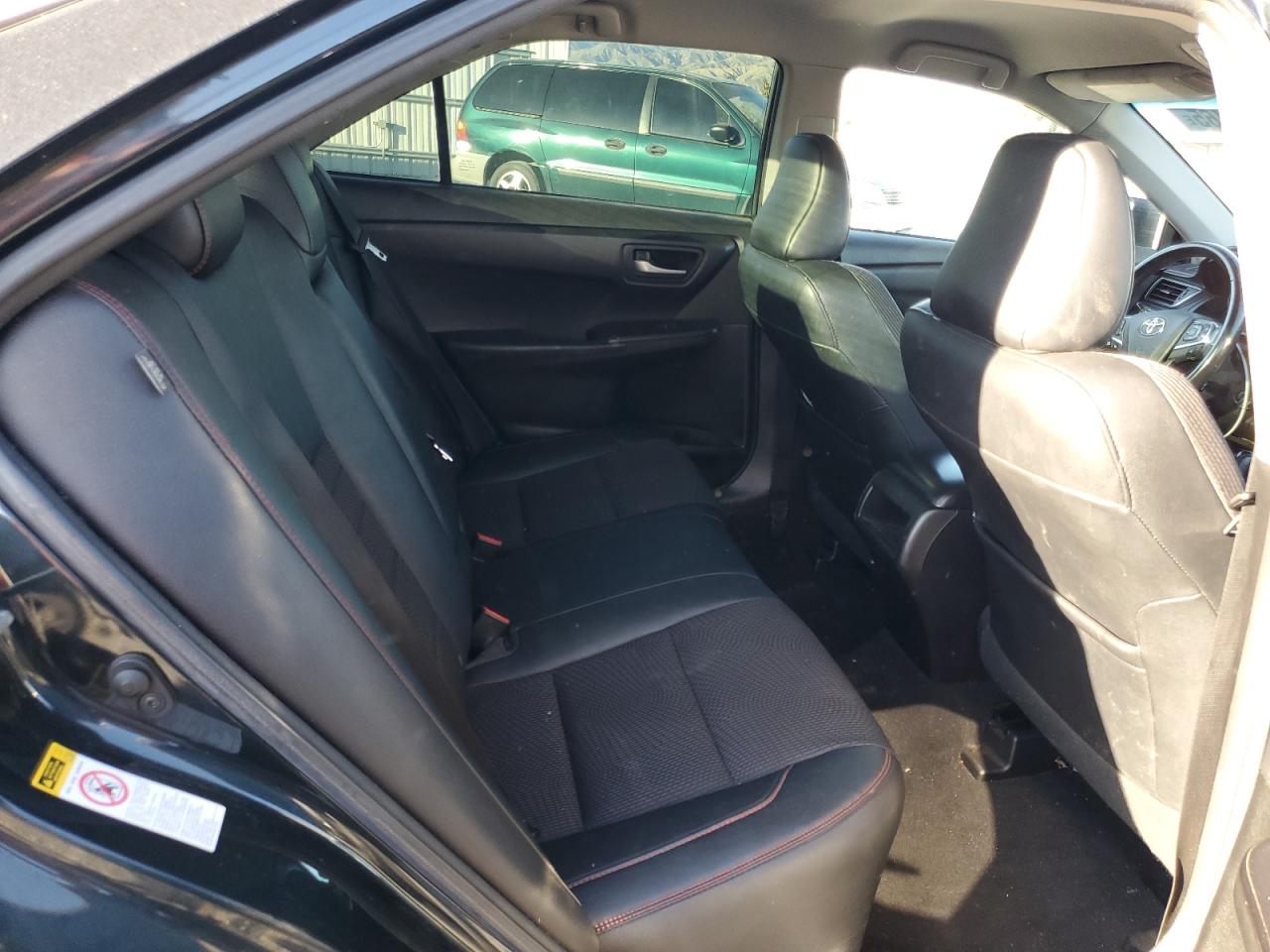 2017 Toyota Camry - Image 10