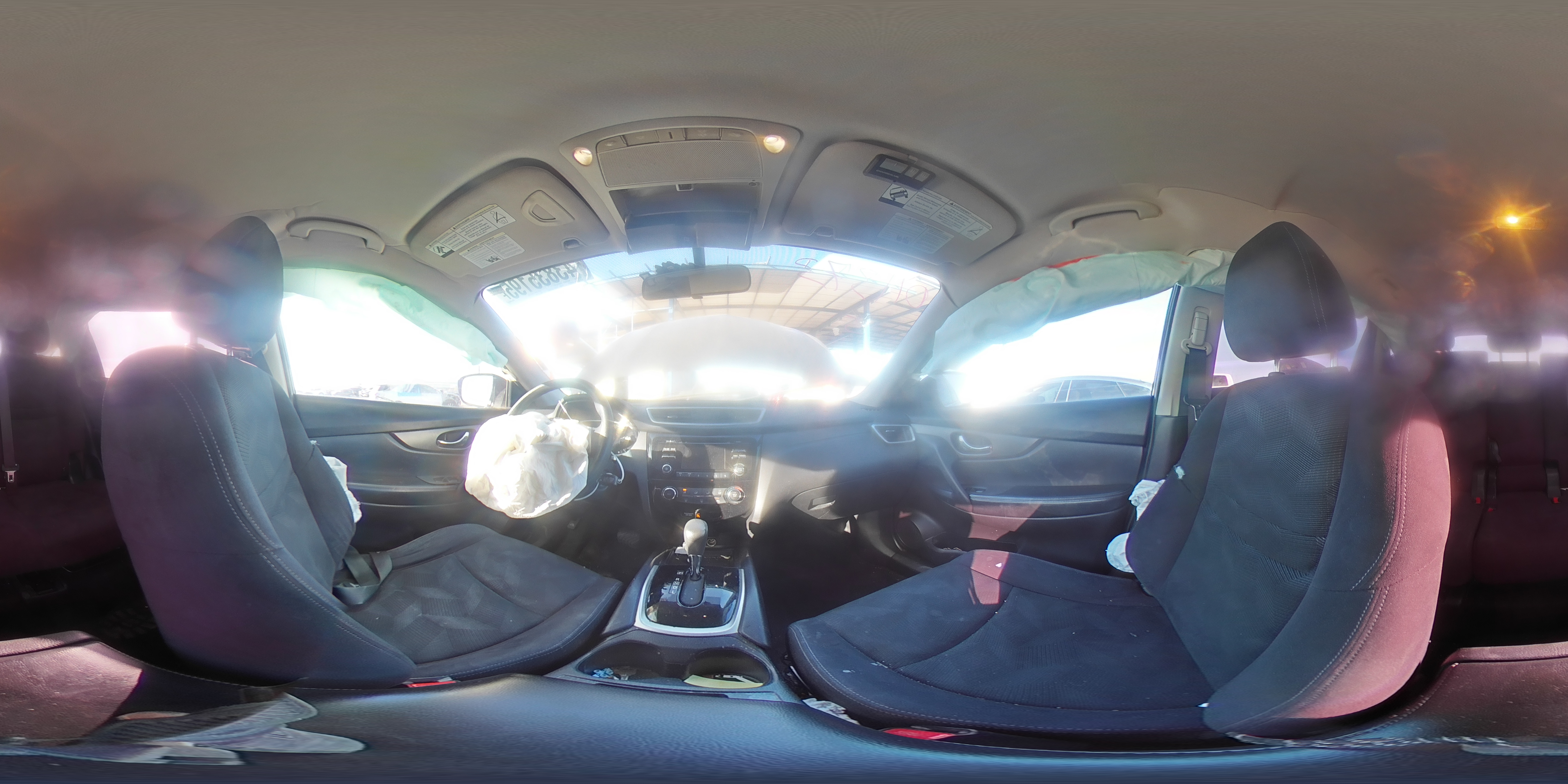2016 Nissan Rogue - Image 14