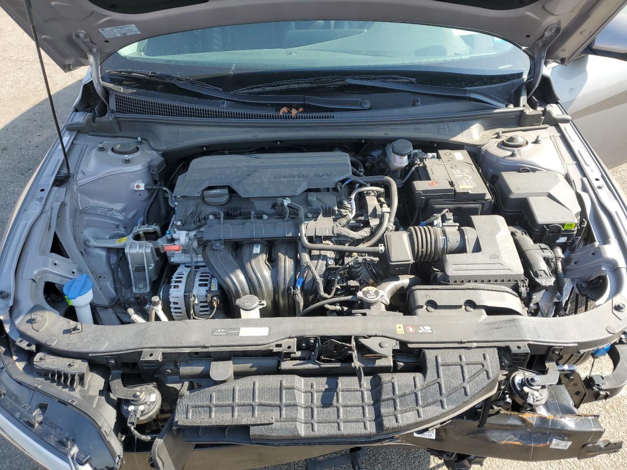 2024 Hyundai Elantra - Image 11