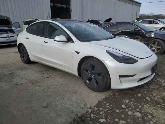  TESLA MODEL 3 2023 Biały