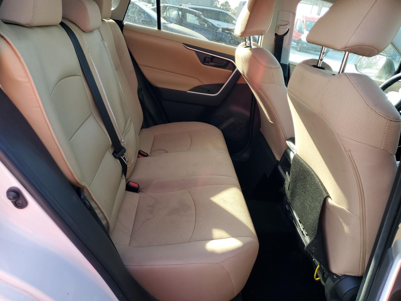 2021 Toyota RAV 4 - Image 11
