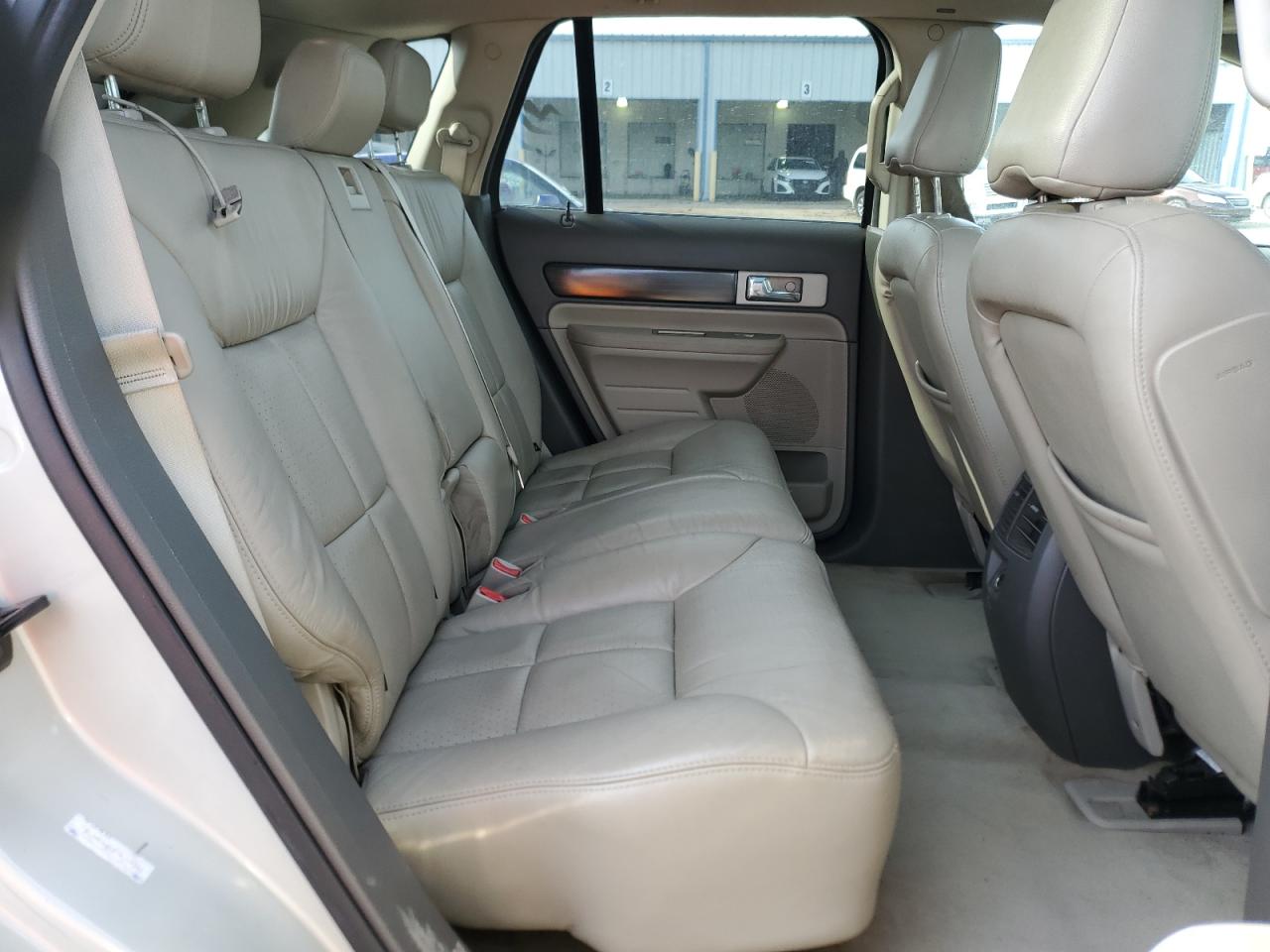 2007 Lincoln MKX - Image 11
