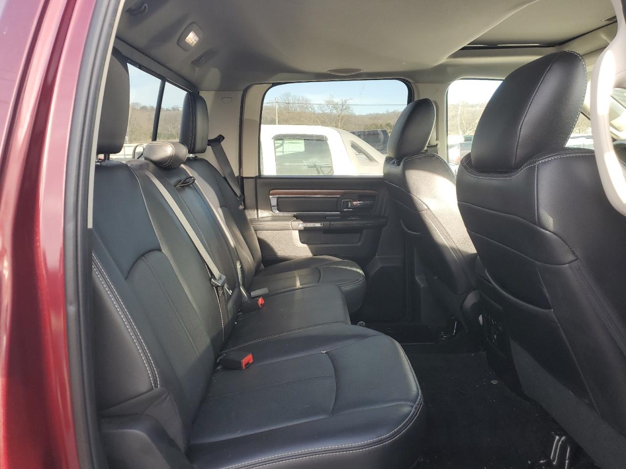 2018 RAM 1500 - Image 10