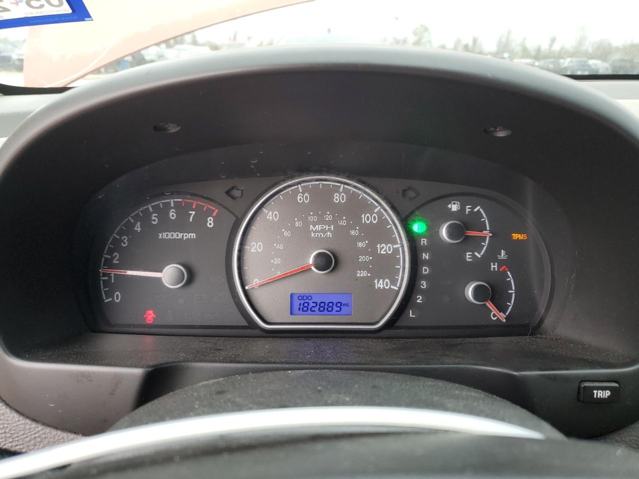 2009 Hyundai Elantra - Image 9