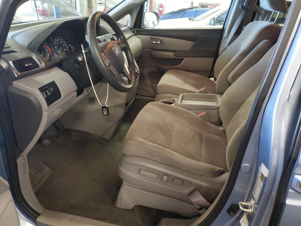 2014 Honda Odyssey - Image 7
