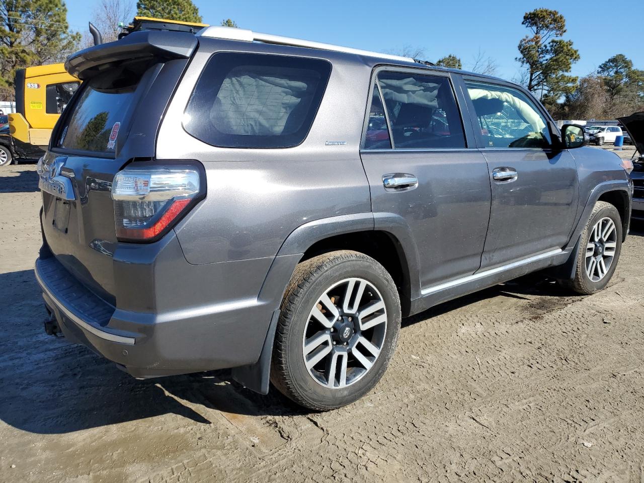 2018 Toyota 4Runner - Image 3