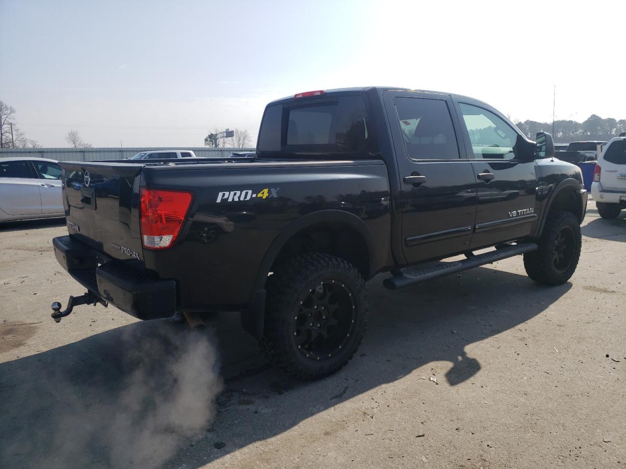 2013 Nissan Titan - Image 3