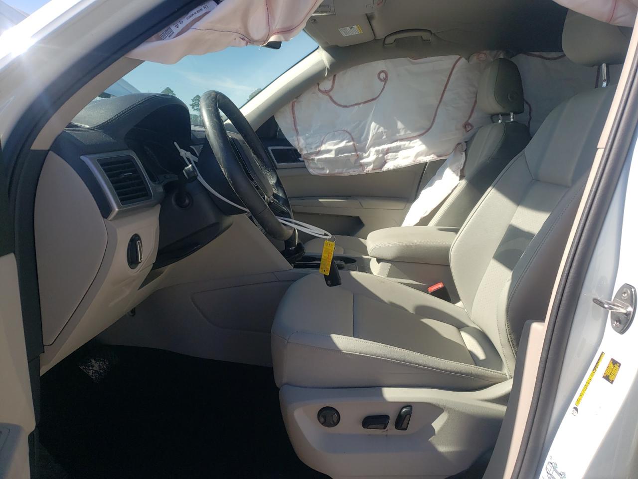 2019 Volkswagen Atlas - Image 7
