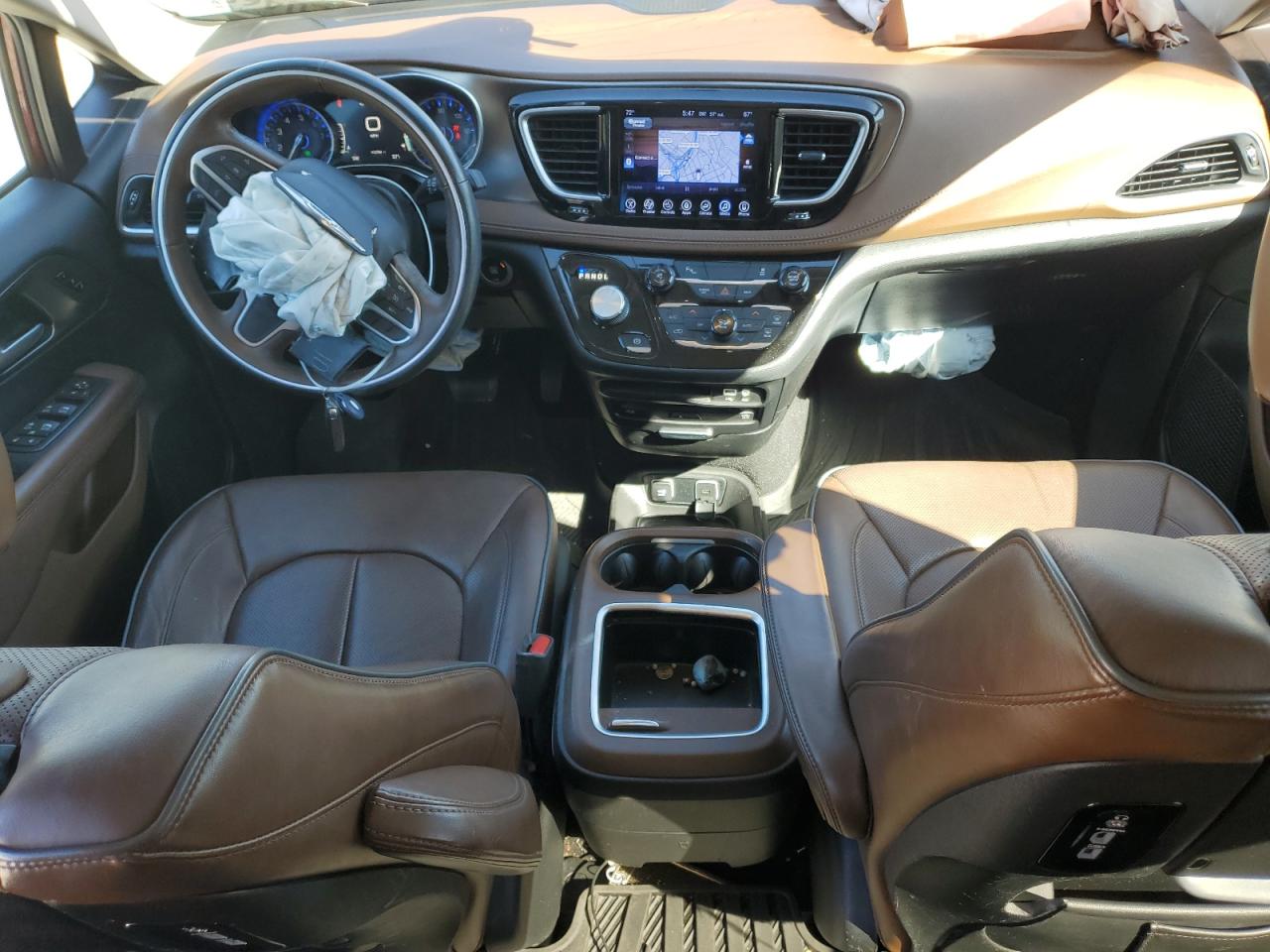 2017 Chrysler Pacifica - Image 8