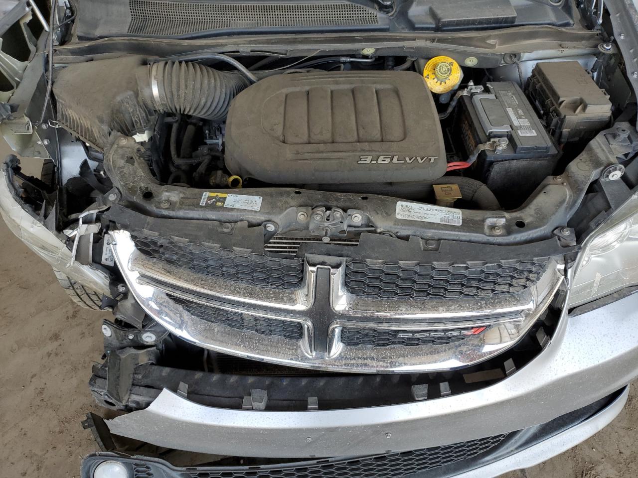2018 Dodge Caravan - Image 14