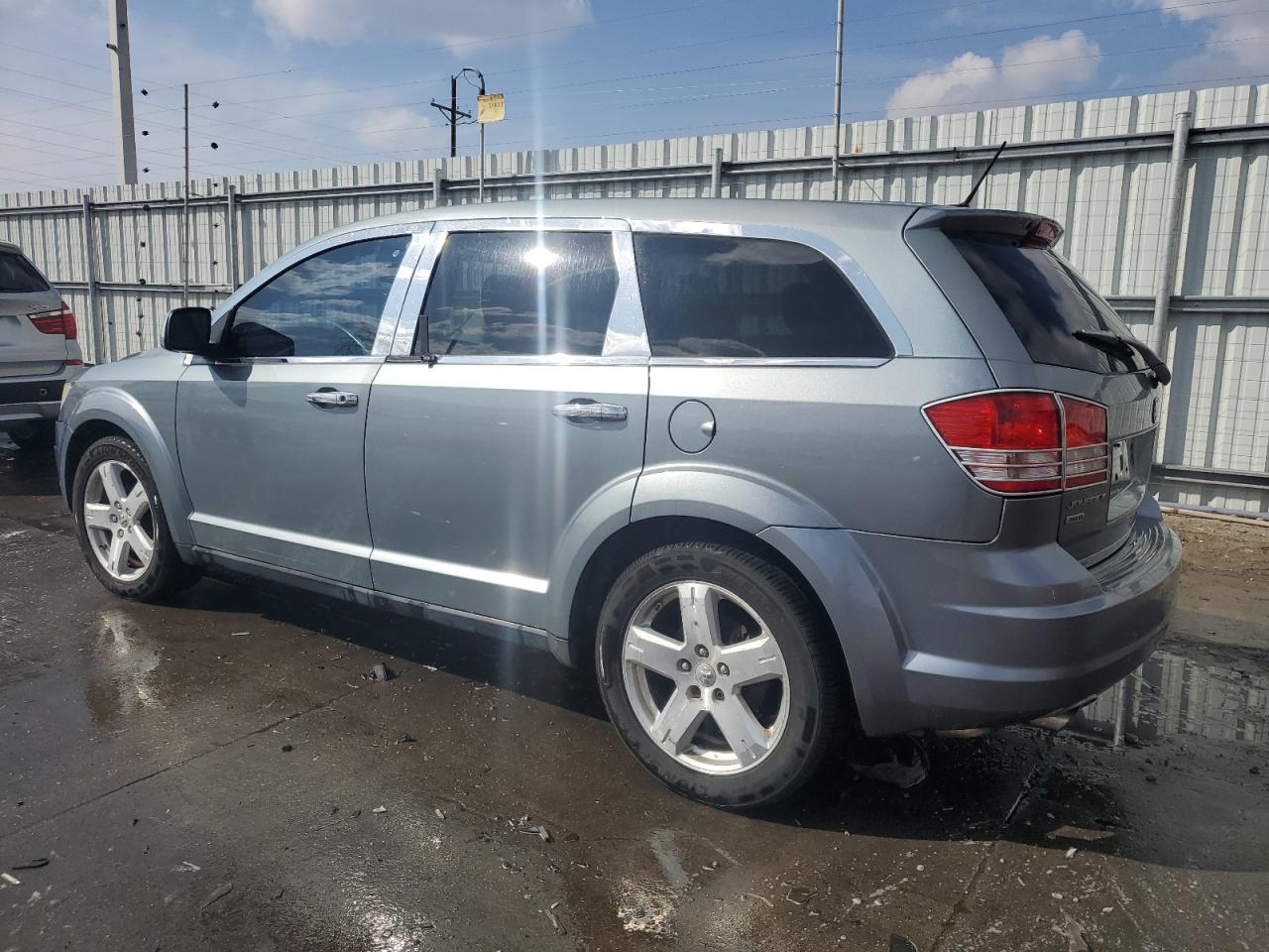 2009 Dodge Journey - Image 2